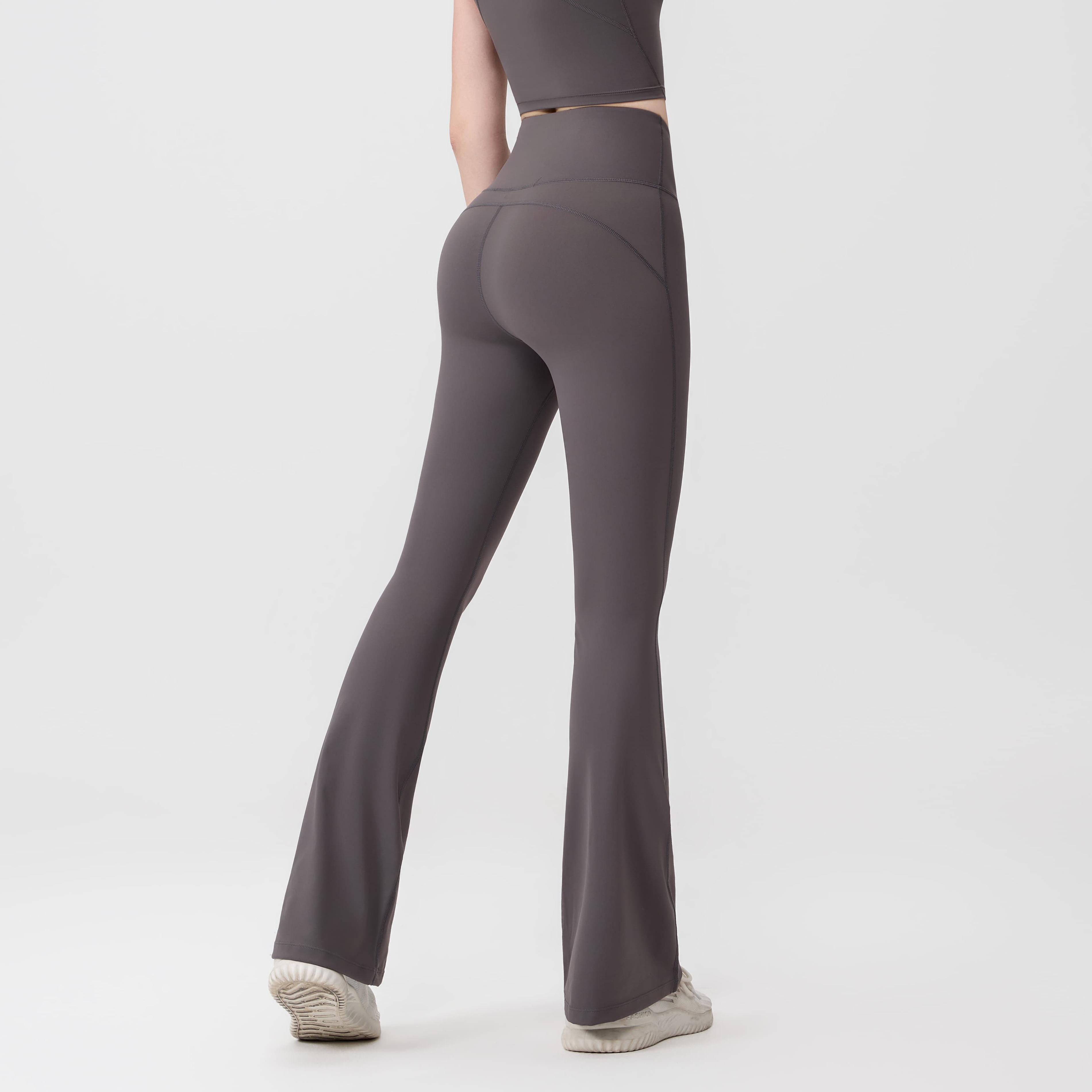 LULU  Same style Women's High-Waisted Athletic Flared Pants are made from lightweight, quick-drying fabric that hugs the body and accentuates your curves.