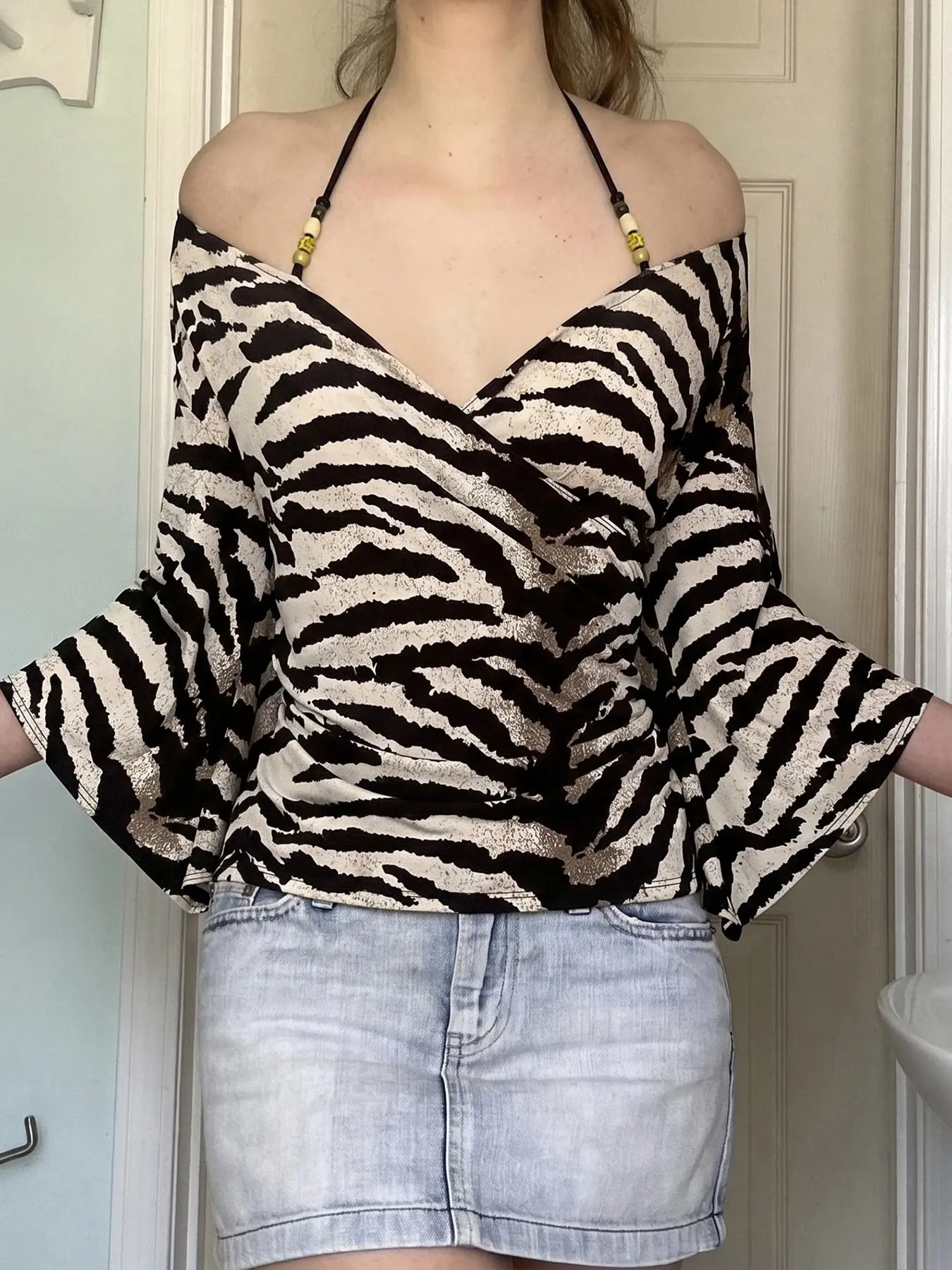 Vintage Zebra Striped Batwing Top, Women's Large V-Neck Beaded Halter Off Shoulder Flared Long Sleeve T-Shirt, Retro Style, Blouse Shirt Top, Bead Detail Top