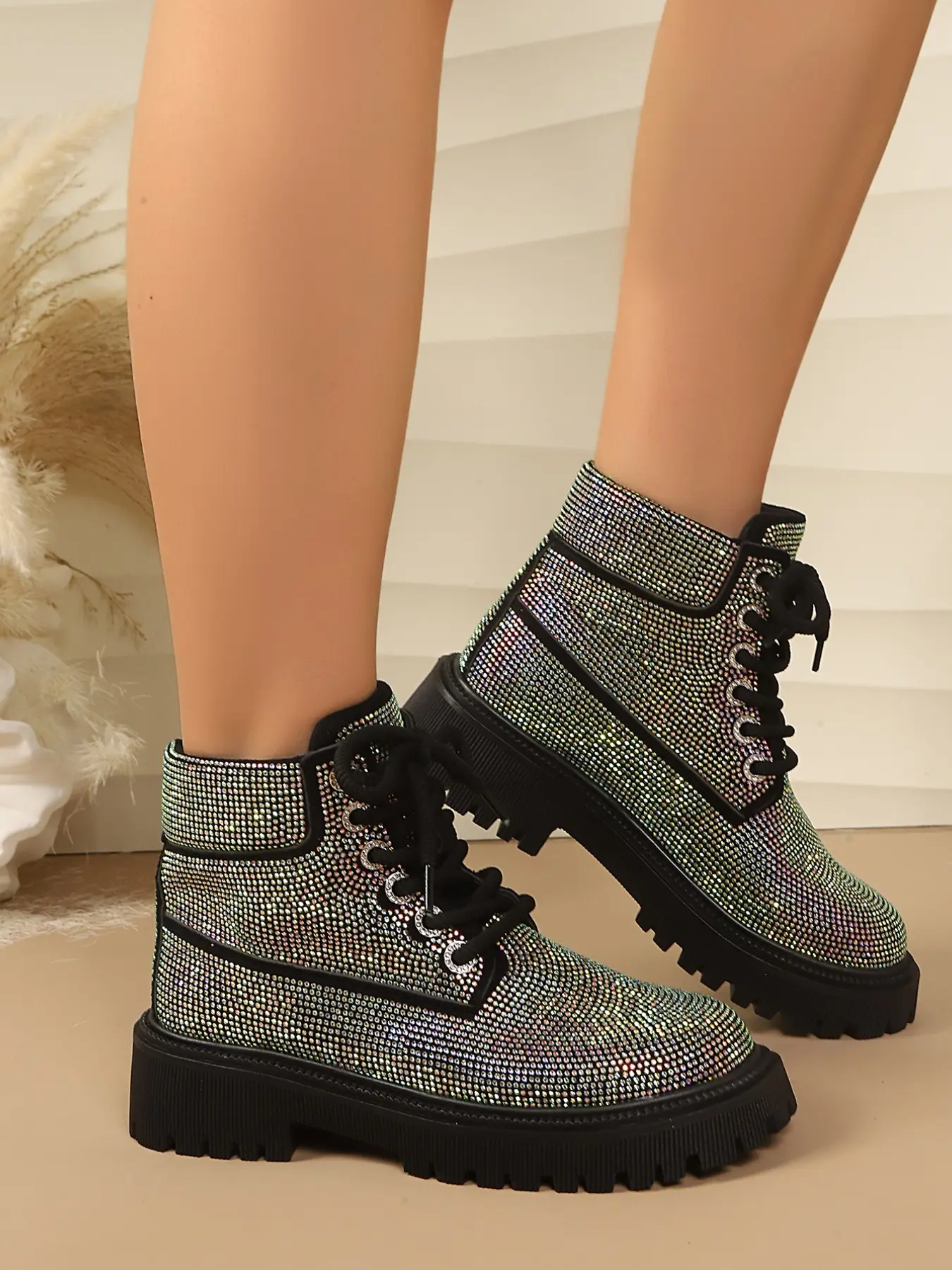 Women's Rhinestone Boots, Fashionable Chunky Sole, British Style, Height-Boosting Short Boots, Fall & Winter Wear