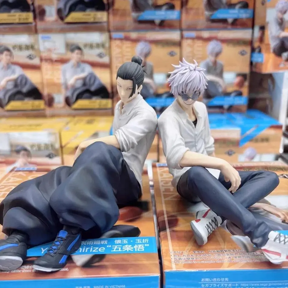 Original 10cm Jujutsu Kaisen Anime Satoru Gojo & Geto Suguru Yumemirize Sitting Posture PVC Figurine, Collectible Home Decor Statue Toy for Anime Fans, Figurines