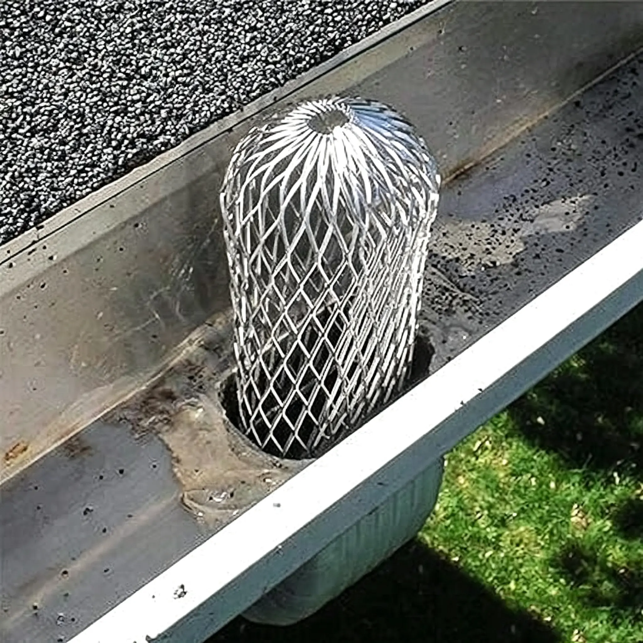4pcs Gutter Downsport Guards -  Expandable Aluminium Filter Strainer, Gutter Downspout Protectors for Preventing Blockage