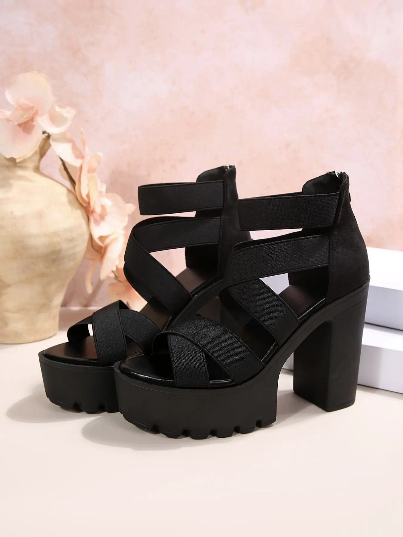 Women's Stretch Crisscross Strap Platform Block Heel Sandals Open Toe Back Zip Lug Sole Y2K Goth Club Party Streetwear Shoes Solid Black