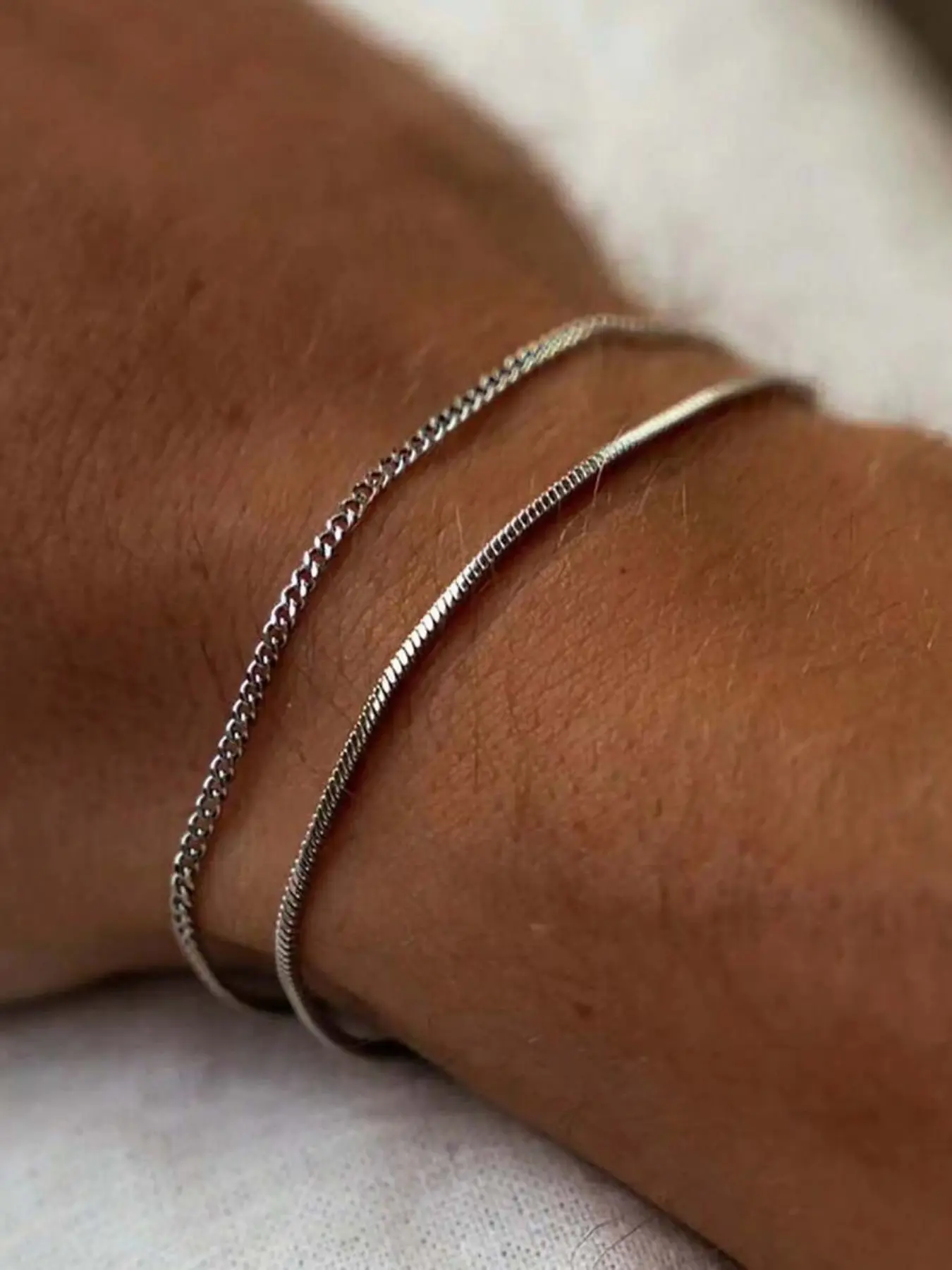 2pcs/set Stainless Steel Silver-tone Minimalist Bracelet For Men, Sporty And Versatile