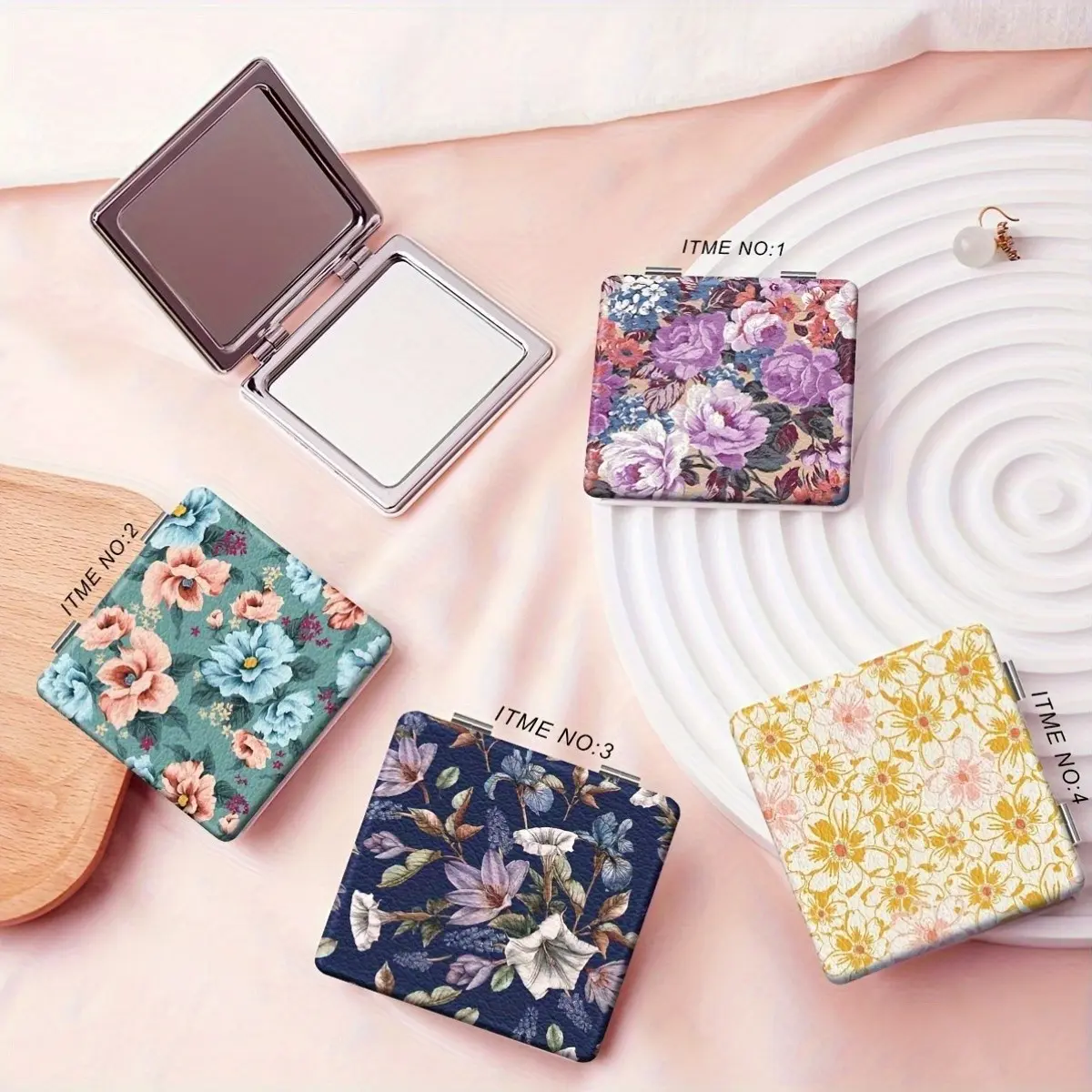 Vintage Floral Print Compact Mirror, Double Sided Foldable Pocket Makeup Mirror, Retro Flower Pattern Portable Travel Cosmetic Mirror, Gift for Women Girls