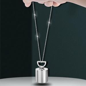 18K gold-plated 925 sterling silver necklace, suitable for women and girls, 0.8mm box chain with lobster clasp, ultra-fine and sturdy necklace, available in lengths of 16/18/20/22 inches, a gift for women, a gift for couples