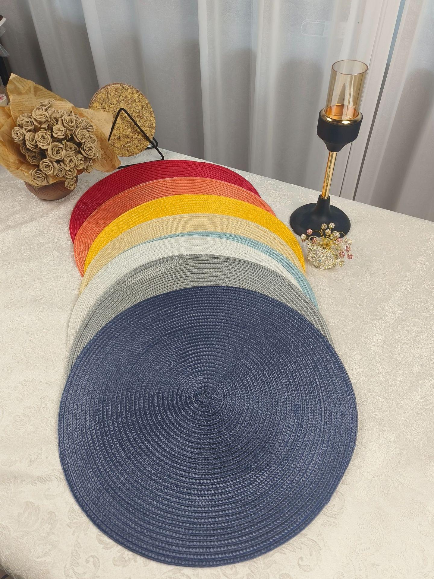 Minimalist Round Woven Placemats| Heat Resistant & Oil-Proof PP Dining Mats| Modern Solid Color Table Decor| Easy Clean Kitchen Essentials for Hosting & Daily Use