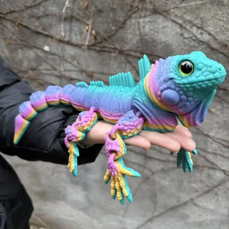 3D Printed Iguana Figurine, Decorative Home Decor with Realistic Eyes, Articulated Joints, Gradient Colors, Desktop Ornament, Birthday Gift