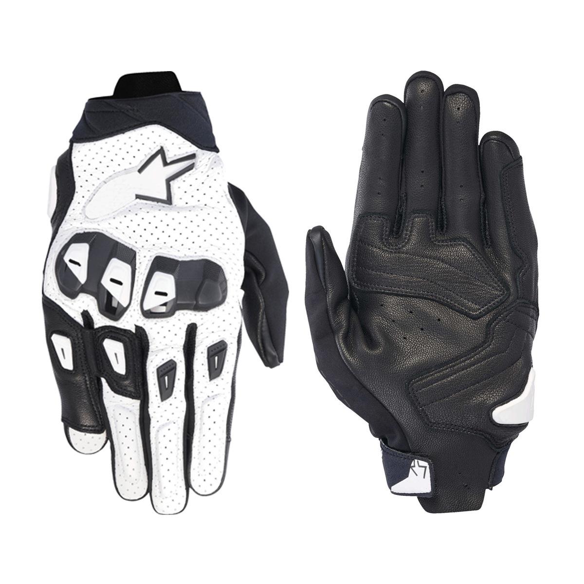 The new SP X7 motorcycle riding gloves from a Star are made of genuine leather, are shockproof, wear-resistant and breathable, and feature a touch screen
