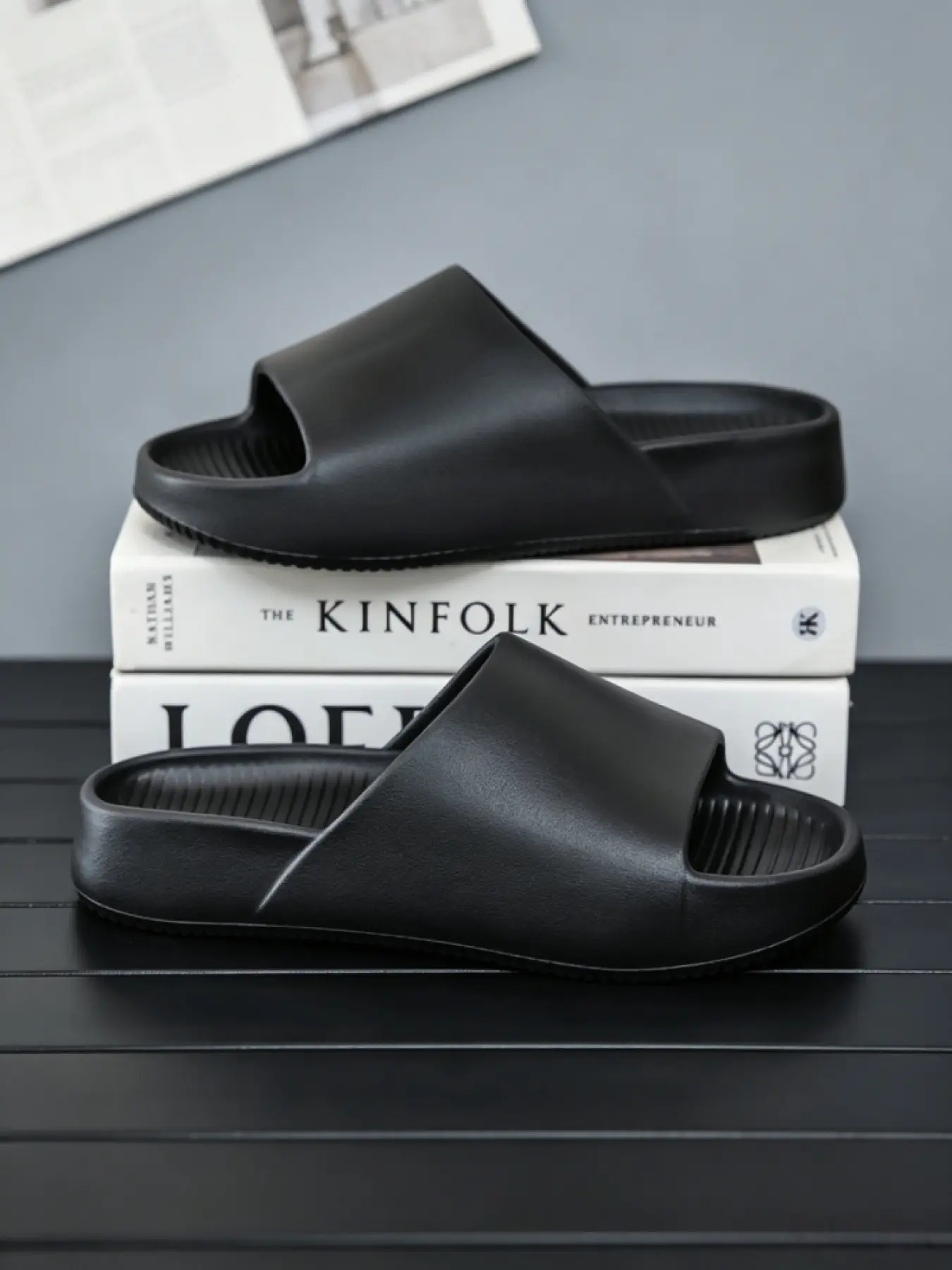 1 Pair Unisex Wide Foot Fit Slides Wide Upper No Squeeze No Rubbing Thick Anti Slip Wear Resistant Sole Home Outdoor Bathroom Thick Bottom Slippers