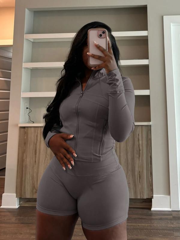 New2 piece sets women  Streetwear Lady Sports Tracksuit Set Lady Streetwear Shorts Outfit Set Sexy Women Two Pieces Club Macthing Top+Shorts colorblock print tee yoga clothes
