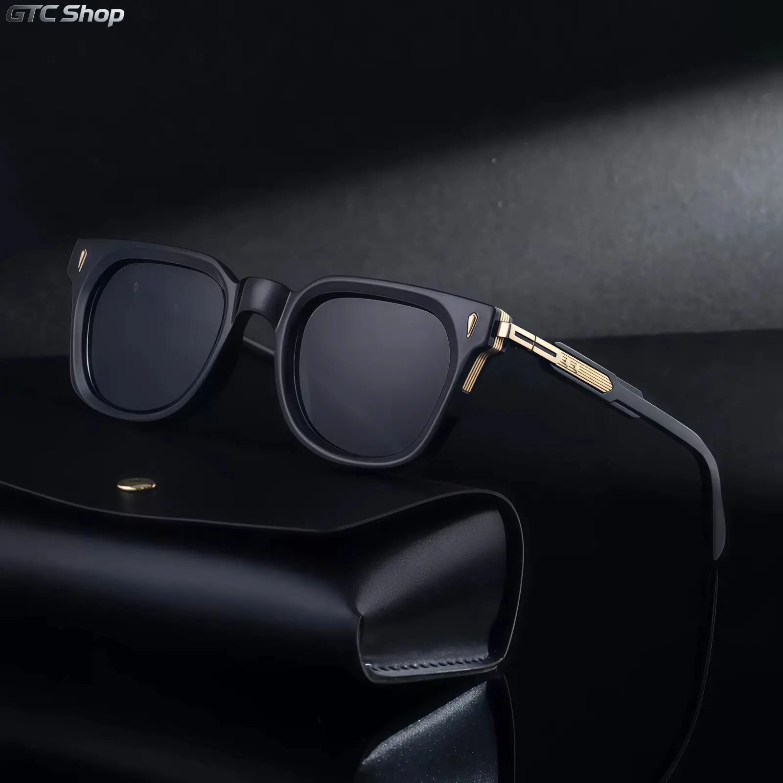 Men's Retro Square Polycarbonate Sunglasses Frames - Full Rim Plastic Frame with Black-Golden Accents, Vintage Trendy Lightweight Durable Male Eyewear, Daily Wear Everyday Eyewear Sports Accessory, Men's Accessories