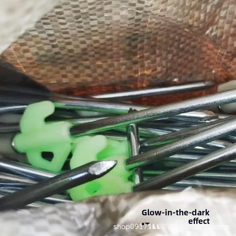 Multipurpose iron nail outdoor camping canopy tent bold windproof luminous nail 6 * 20cm steel nail beach nail