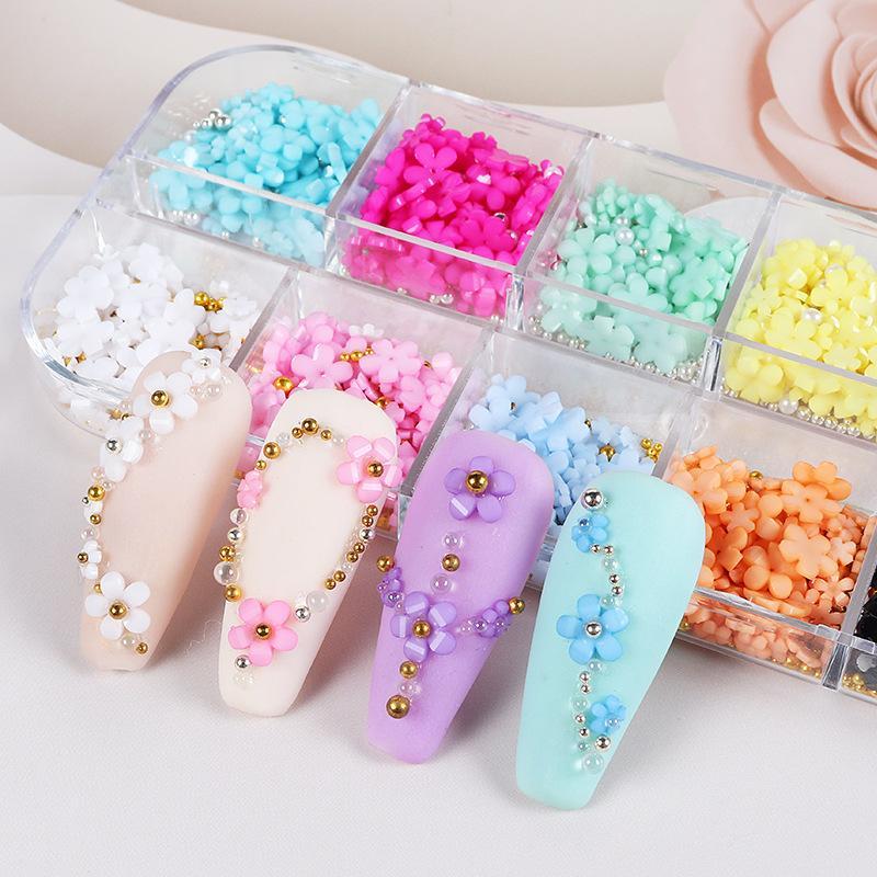12 Color Flower Shaped Nail Art Decoration, 1 Box DIY Nail Accessories for Nail Art Decoration & DIY Crafts, Nail Decoration Kit for Women & Girls