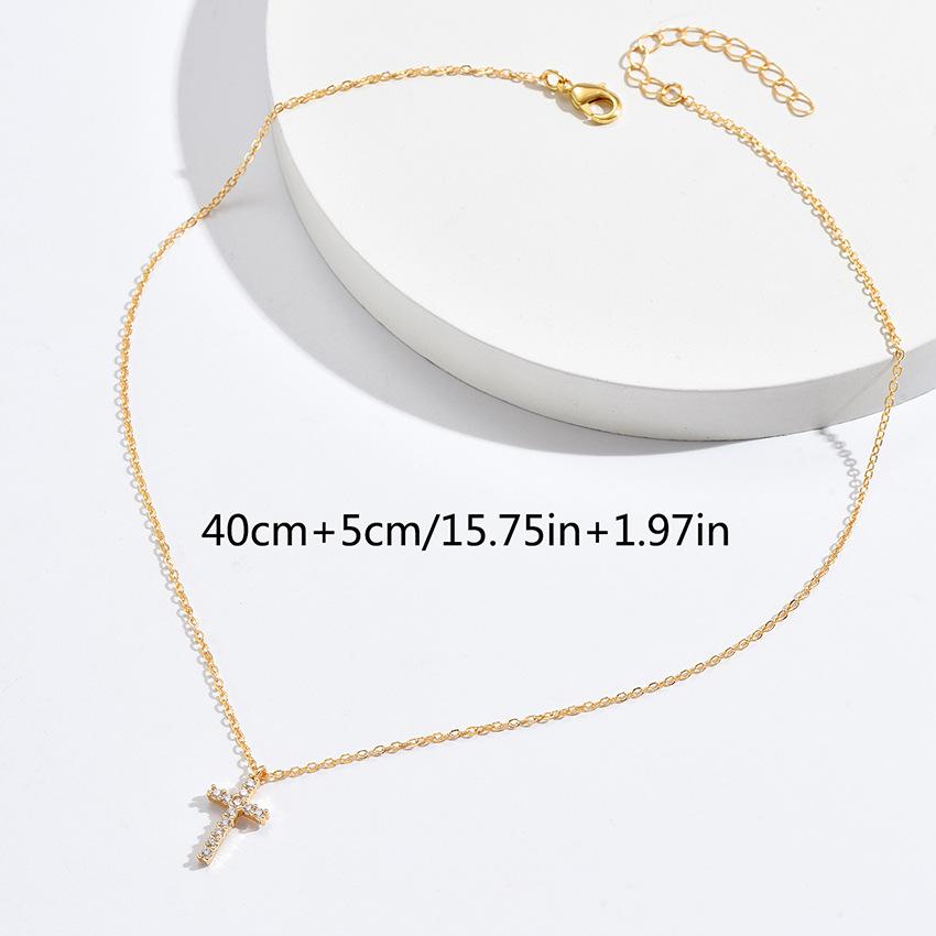 Zirconia-studded cross pendant bone chain, women's personalized light luxury ins-style versatile accessory