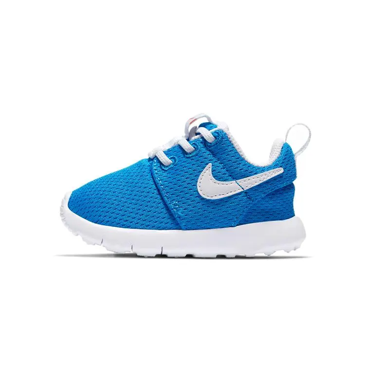Nike Roshe One Low Top Walking Shoes 749430-422