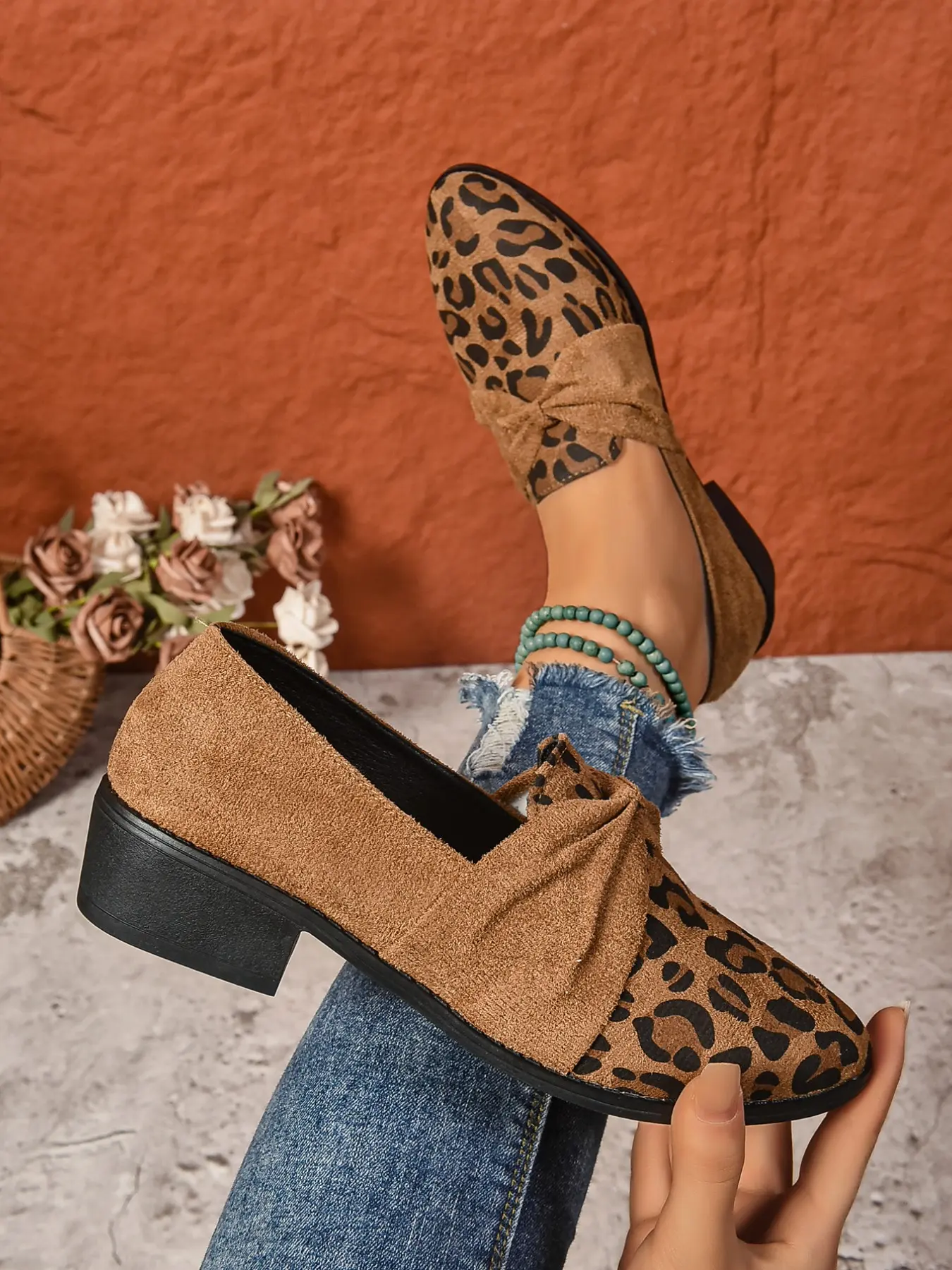 Women's Leopard Print Pointed Toe Loafers, Suede Patchwork Rubber Sole, Versatile Casual Shoes for Commute, Travel, Daily Wear, Casual Flats