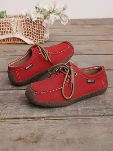 Women Stitched Lace Up Moccasin Boat Shoes Soft Textured Upper Reinforced Toe Cap Flexible Grooved Outsole Roomy Toe Wide Fit Footwear For Countryside Walk Farm Visit Backyard Relax Grocery Errands