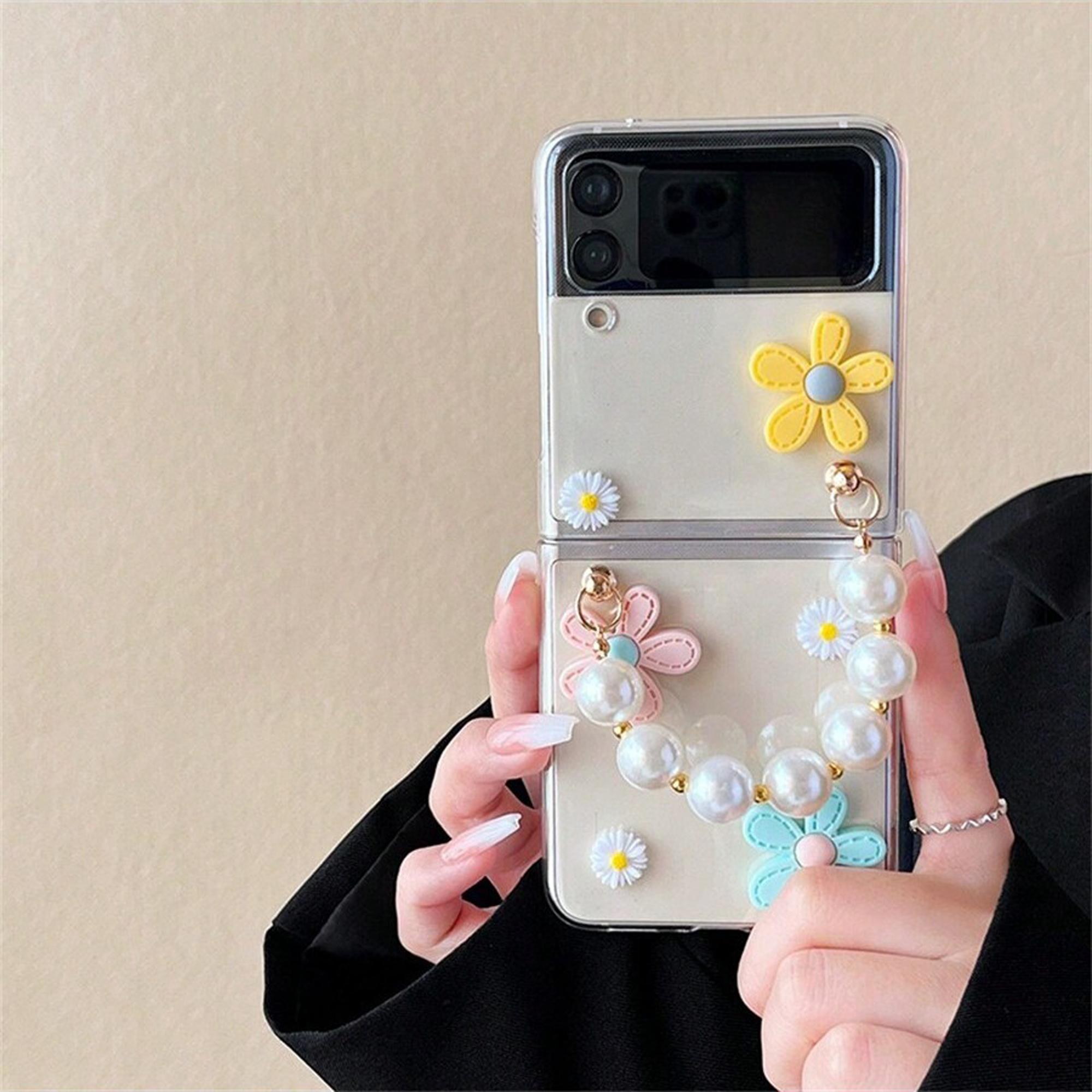 Cute Flower Design Phone Case with Pearl Chain, Fashion Phone Protective Cover, Phone Accessories Compatible with Samsung Galaxy Z Flip 3 4 5 6