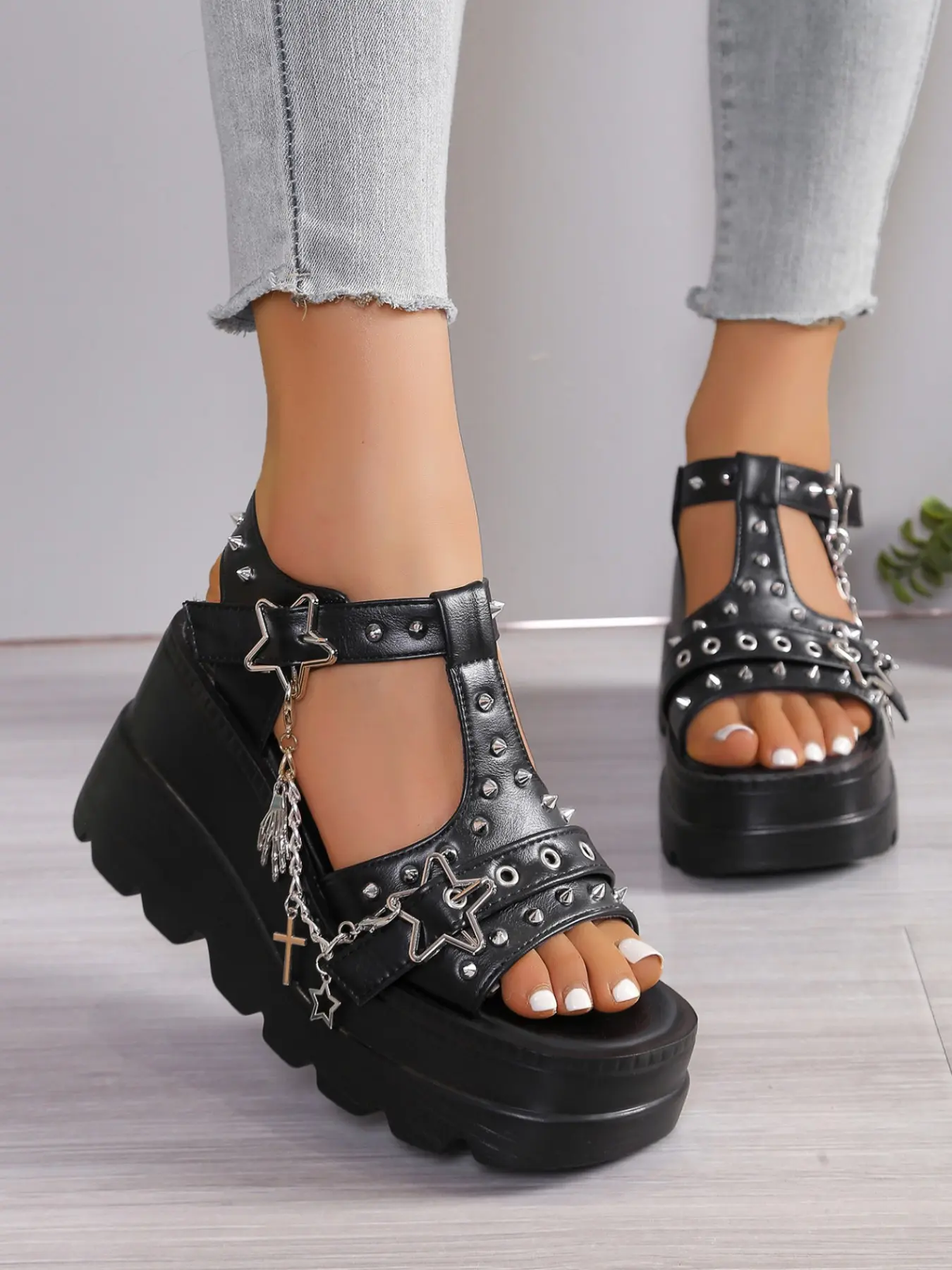 Women's Gothic Thick Sole Open-Toe Sandals, Punk Retro Metal Buckle Summer Wedge Shoes, Comfortable Square Toe High Heel Y2K Subculture Shoes