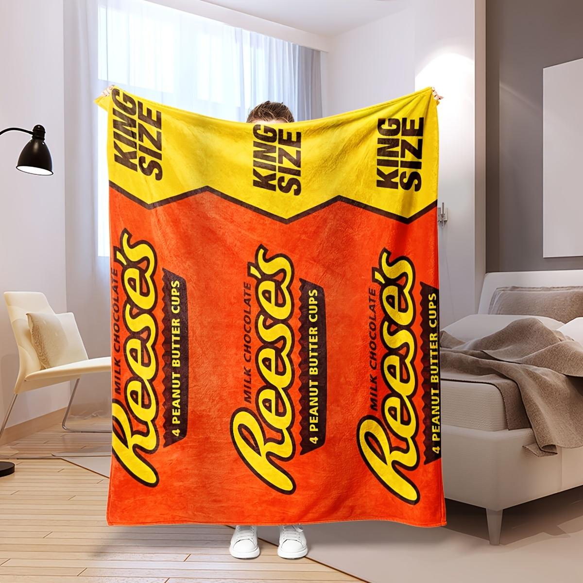 Reese'S Peanut Butter Cups Flannel Throw Blanket - Contemporary Style, Soft And Cozy, All-Season Multipurpose, Machine Washable, Digital Print, 200-250Gsm, Ideal for Sofa, Bed, Office, Camping, Travel - Great Gift for All Occasions