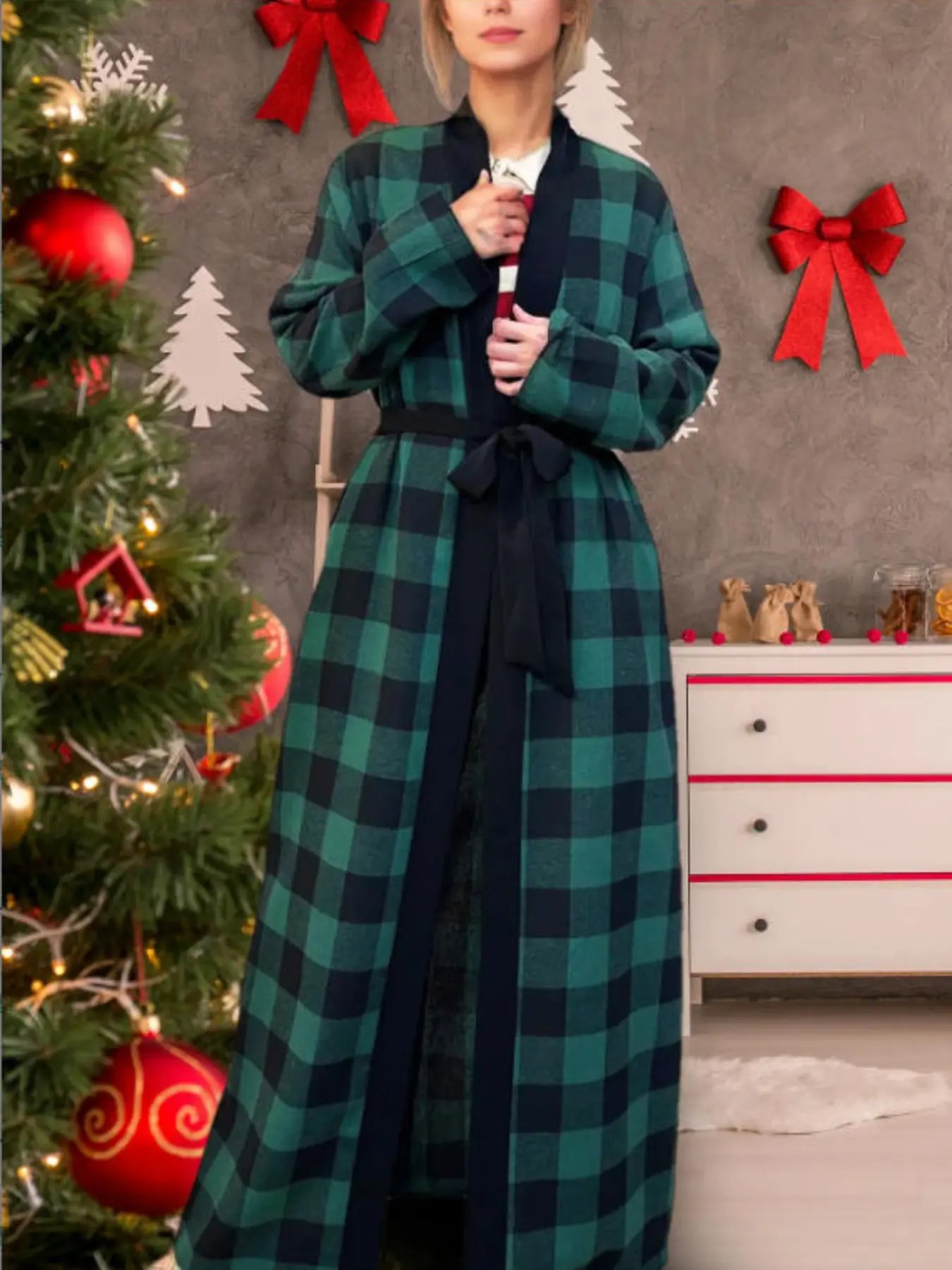 Fashion Plaid Christmas Long Sleeve Slim Fit Dress, Modest Style Woven Fabric, Perfect for Spring & Fall Seasons