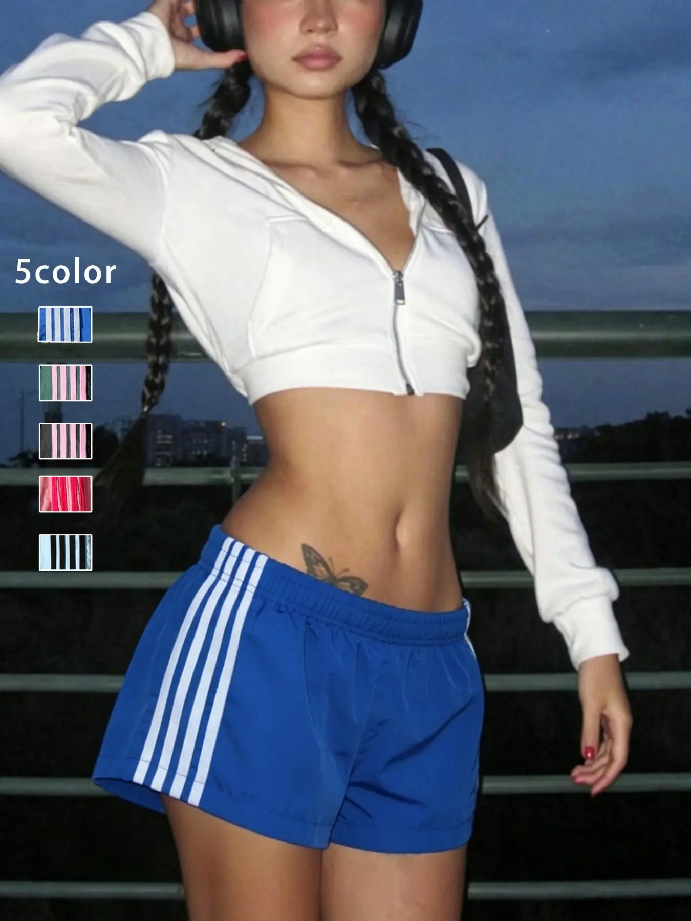 Striped athletic shorts, side-stripe color-block shorts, American vintage sportswear, Y2K retro vibe. Elastic waistband design, lightweight and comfortable fabric. Suitable for summer, gym, jogging, and daily wear.