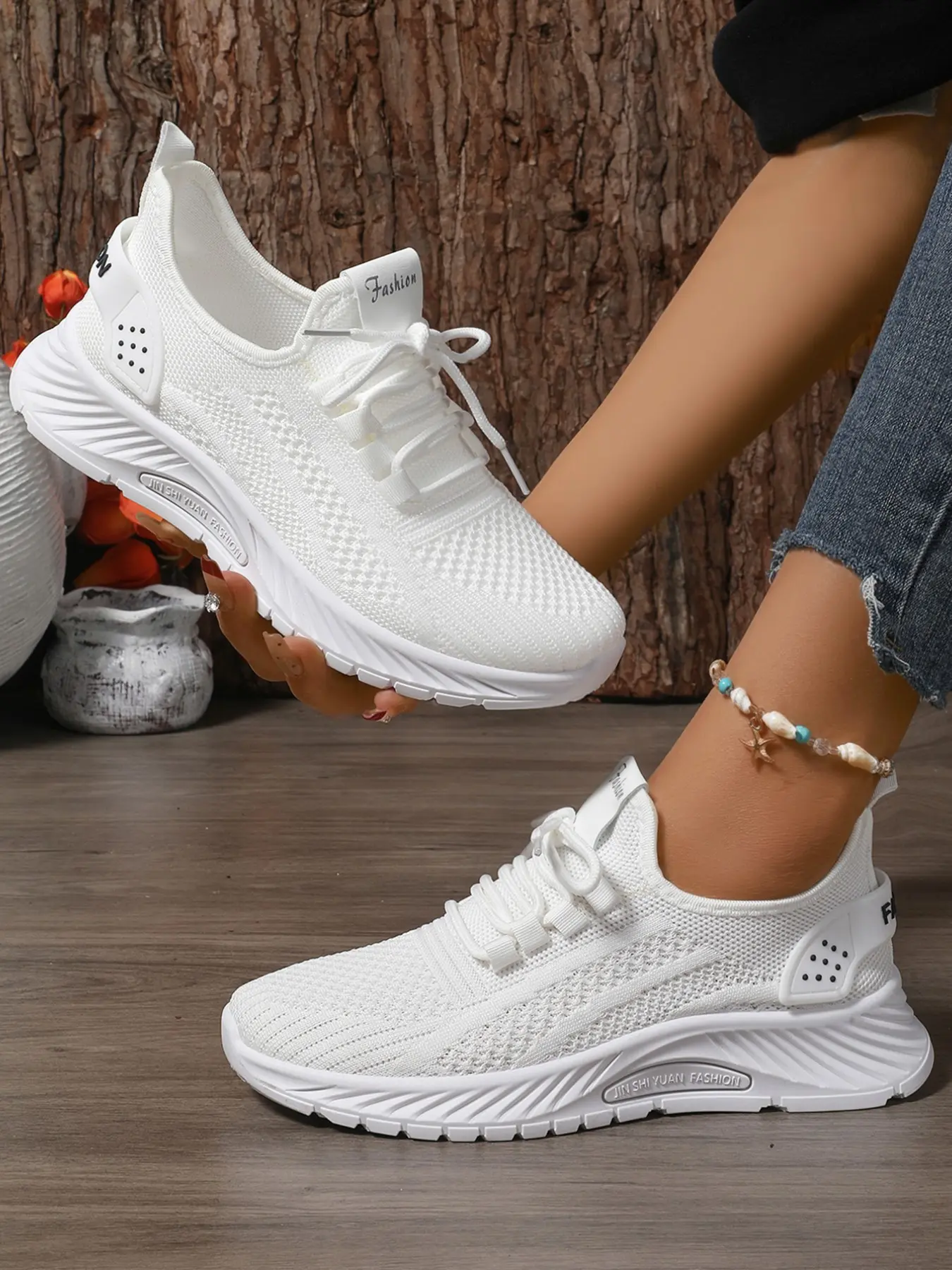 Women's Fly Knit Lace Up Platform Casual Sneakers, Fashion Low Top Walking Trainers for Daily Shopping, Outdoor Strolls & Everyday Casual Outfits, Trendy Trainers
