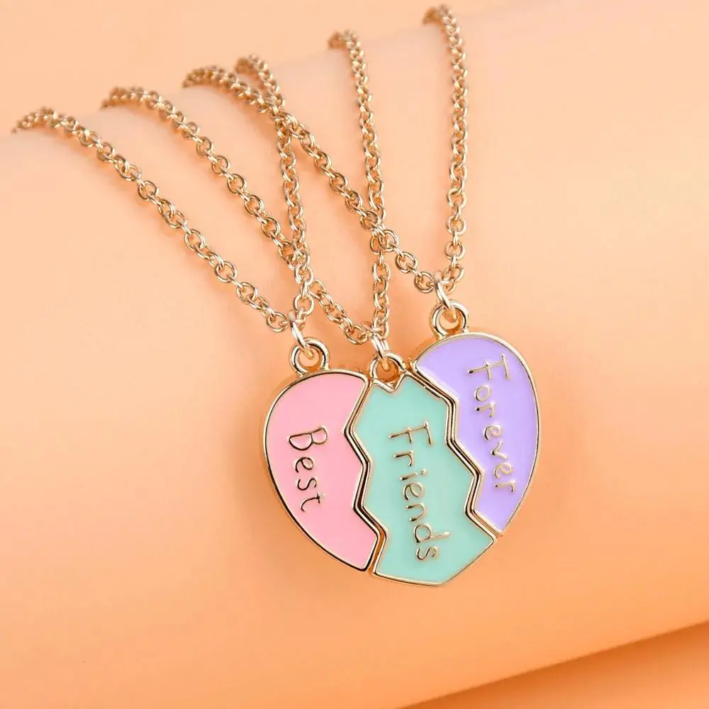 Girls' 3-Piece Magnetic Heart Necklace Set, Alloy Coated Electroplated BFF Jewelry with 3-Color Letter-Engraved Pendants, Chain Jewelry Necklaces for Daily Unisex Wear Friendship Gift, Elegant, Best Friend Necklace Set, Long