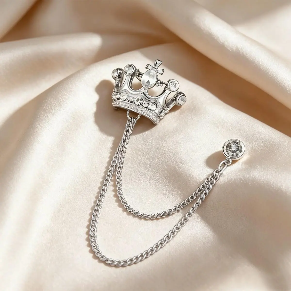 Men's Fashion Crown Chain Lapel Pin Badge, Business Suit Metal Accessory, Unisex Formal Wear, Perfect for Professional Events, Elegant Brooch