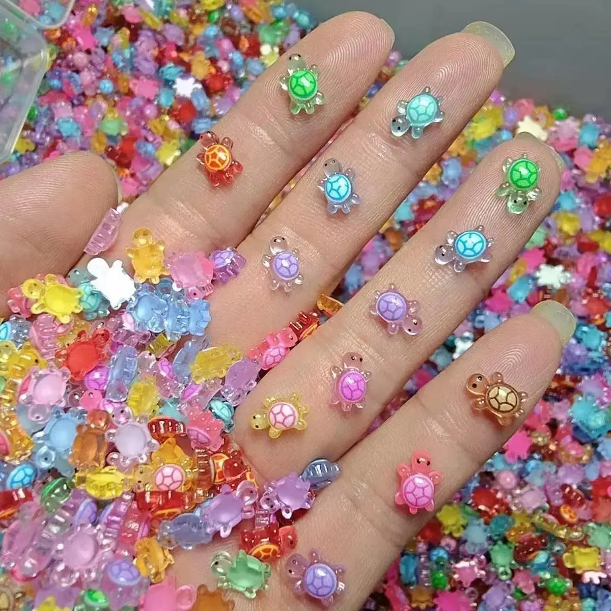 100/200 pcs Mini Resin Turtle Figurines, Resin Animal Sculptures, Animal Ornaments, Animal Decorations, Glowing Turtle Ornaments, DIY Garden Decoration Mini Turtle Figurines, Home Decor Ornaments, Resin Turtles, Animal Statues, Garden Animal Figures