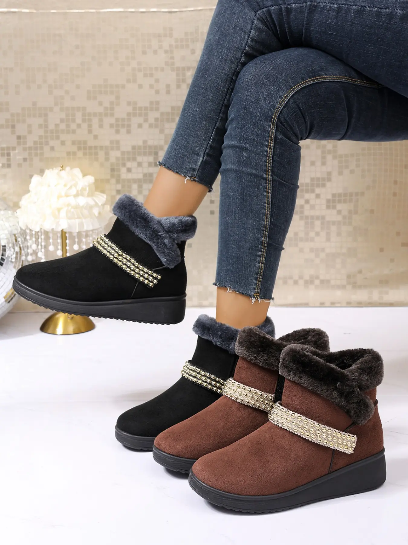 Women's Thick Velvet Lined Winter Boots, Rhinestone Decorative Sporty Side Zipper Cotton Shoes, Anti-Slip Durable Outdoor Snow Boots