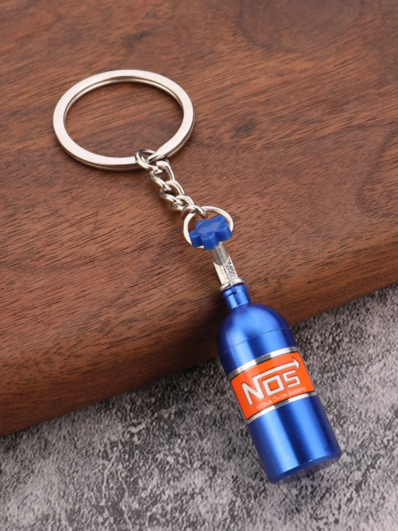 1pcs Modified Car Zinc Alloy Keychain, Nos Nitrogen Bottle Keychain, Decorative Air Tank Pendant, Automotive Accessories, Keychain For Car Keys