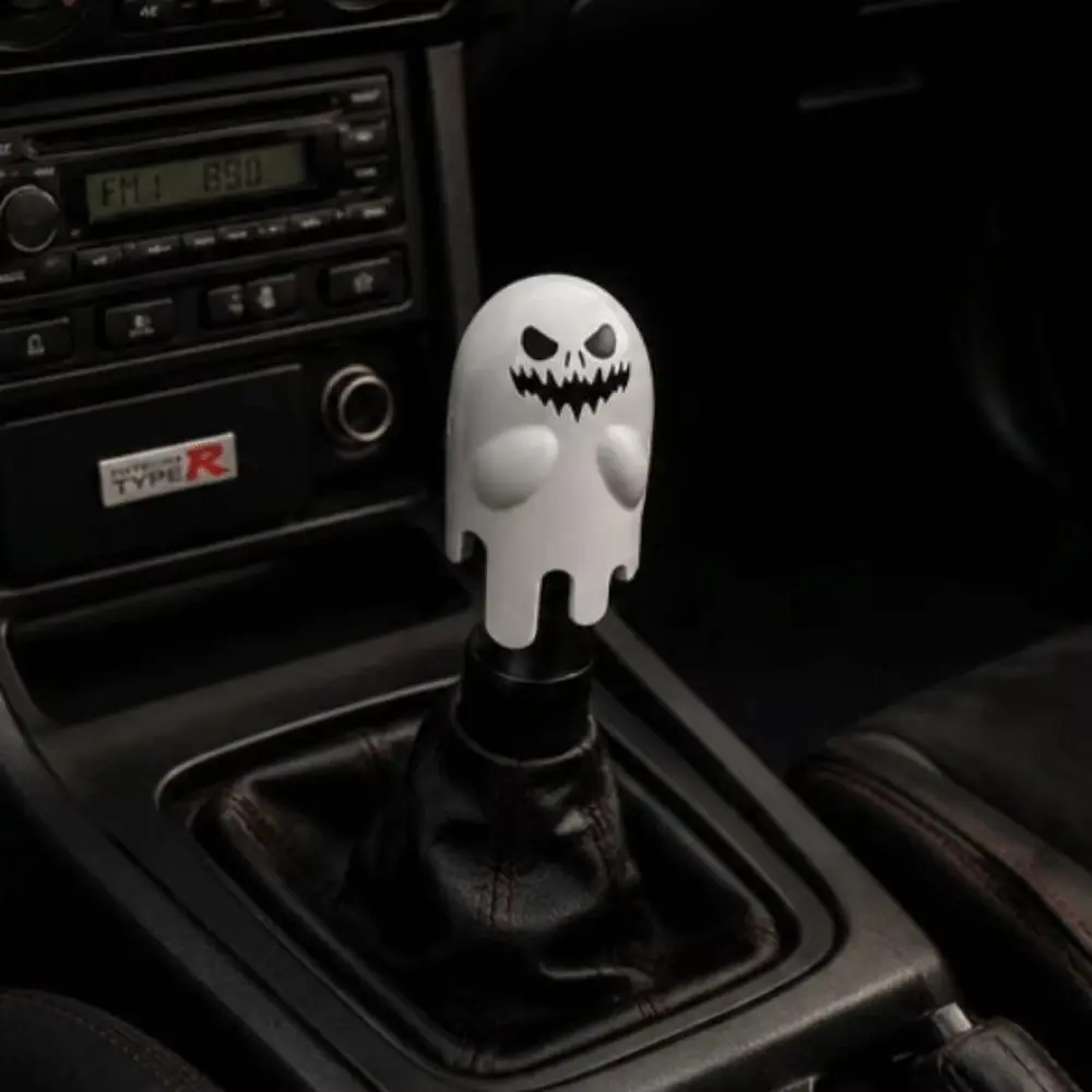Glossy White Spooky Evil‑Face Ghost Gear Shift Knob, Ergonomic Comfort‑Grip Manual Transmission Shifter Head, Durable Aluminum Alloy Base Universal Car Interior Modification Decor Accessories for Manual‑Shift Vehicles