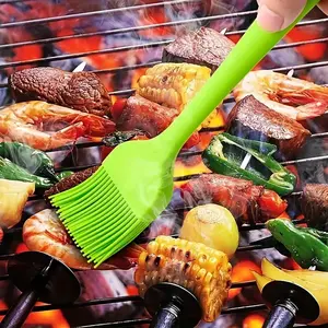 One Silicone Basting Brush/Designed for Cooking with Oil, Butter, Or Sauce. This Non-Stick, Heat-Resistant Brush Is Perfect for Barbecuing And Baking, Measuring 21Cm (8.27 Inches) in Green