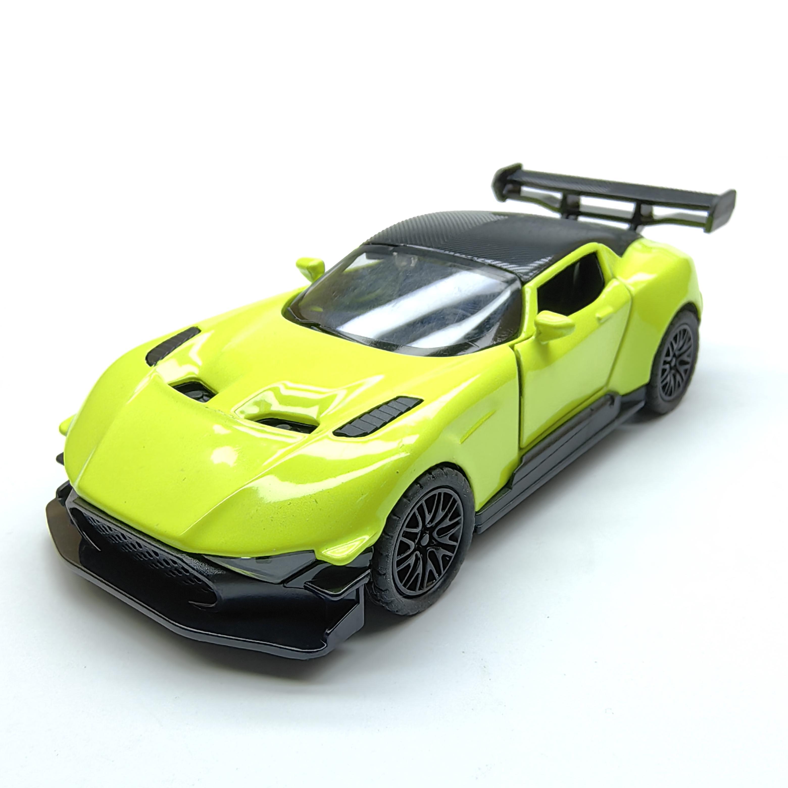 Alloy Miniature Racing Car Model, a Toy Car for Boys. Made of metal, with two openable doors, pull-back function. It can be used