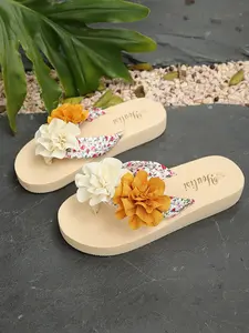 Women's Floral Decorated Flip-Flops, Comfortable Eva Sole Sandals, Casual Textile Slippers, Perfect for Holidays and Beaches