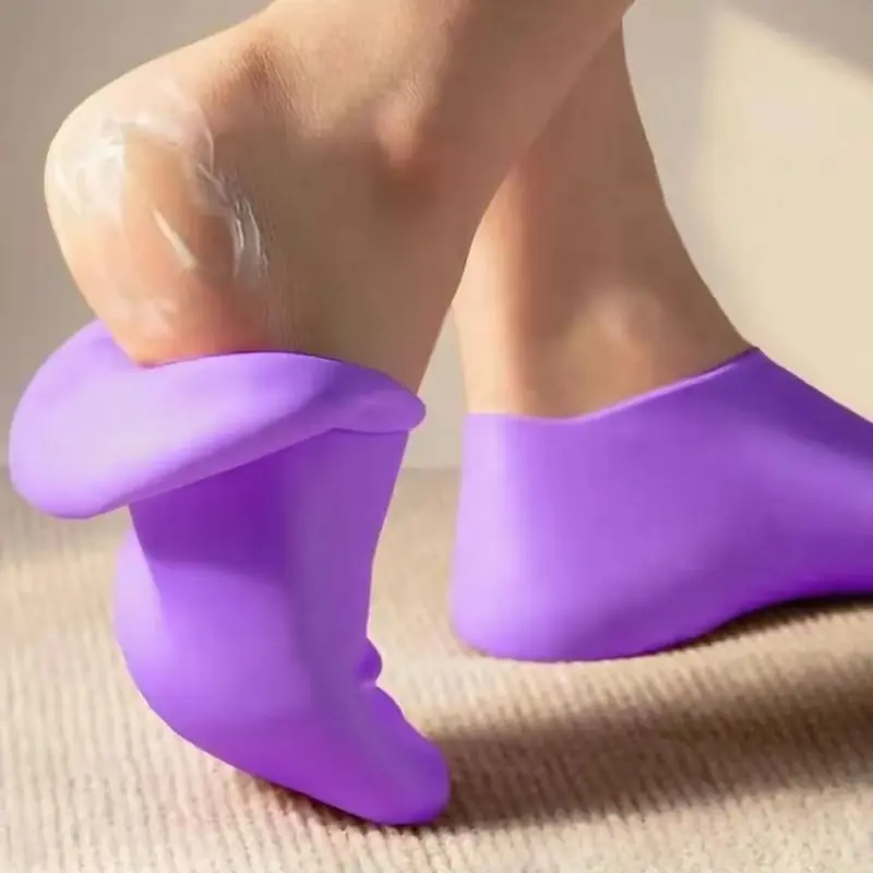 Silicone Moisturizing Socks for Dry Feet & Cracked Heels, Soften Rough Skin, Elastic Fit, Daily Foot Care Product, Hydrate Like a Foot Mask