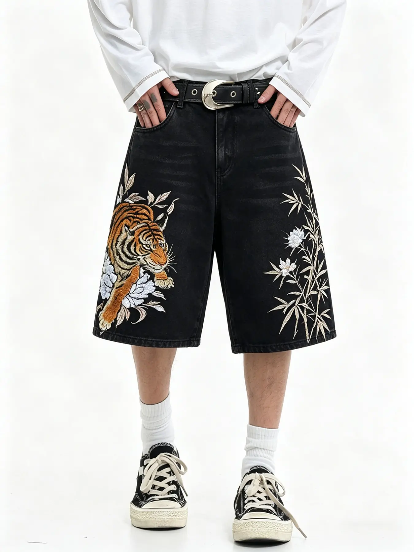 Men's Vintage Washed Denim Shorts, Baggy Jean Shorts, Tiger Floral Embroidery, Streetwear Style, Loose-Fit, Oversize, Knee-Length, Casual Five-Pocket Jeans