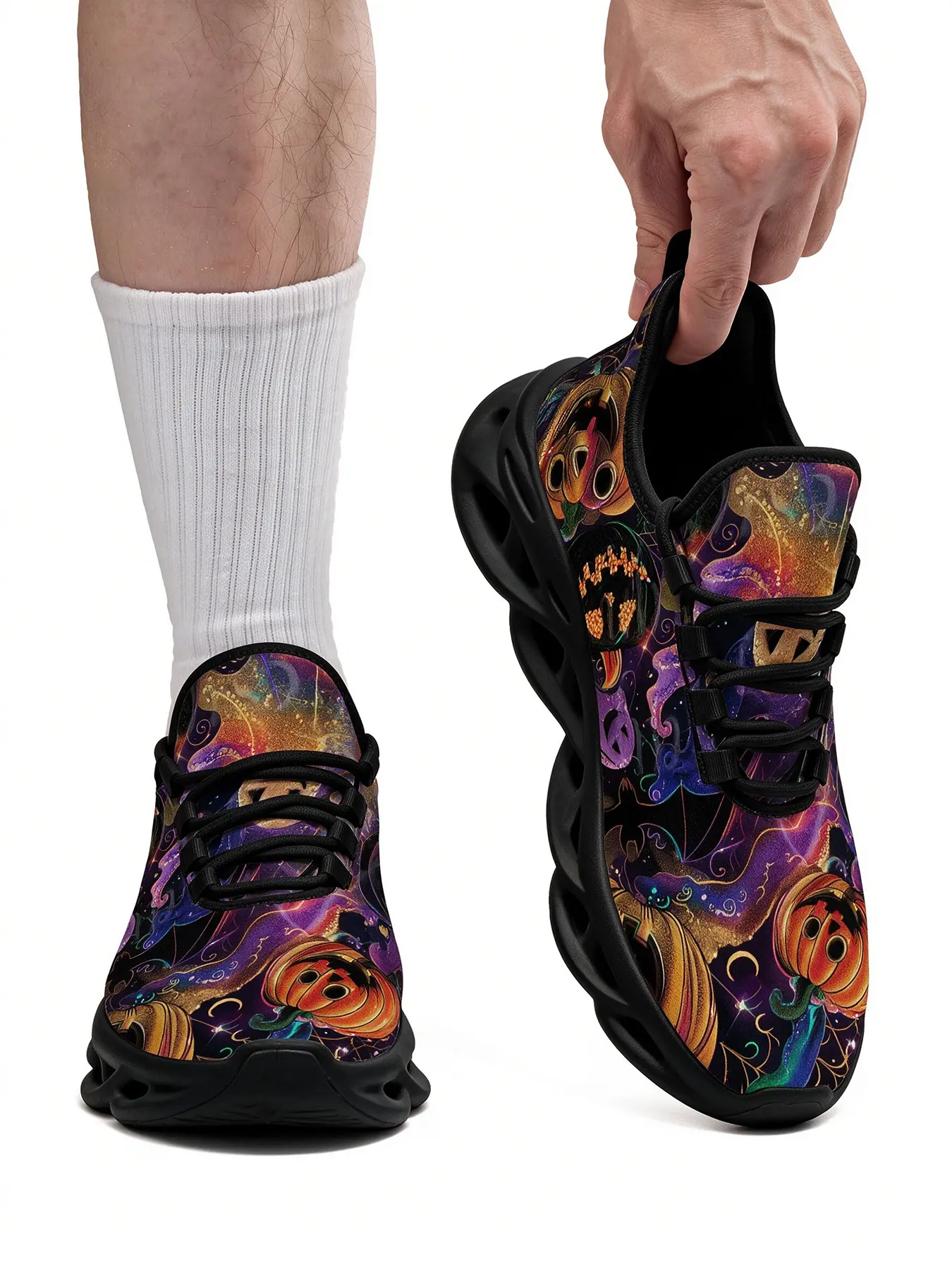 New Hot Exclusive Halloween Print Sports Shoes For Man Women Casual Fashion Design Comfortable Thick Sole Low Top Sneakers Versatile For Daily Outings Holiday Gift