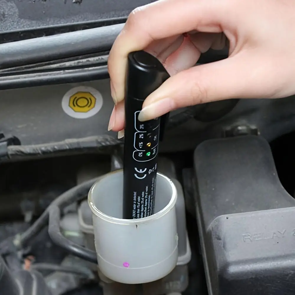 Brake Fluid Tester, Brake Fluid Liquid Tester Pen With 5 LED Indicator, Brake Testing Tool For Accurate Diagnostics, Car Maintenance, Automotive Accessories