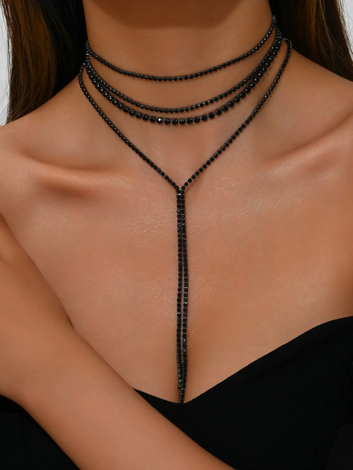Elegant Layered Necklace for Weddings and Parties, Chic Multi-Layer Jewelry for Brides, Perfect for Evening Events and Daily Wear