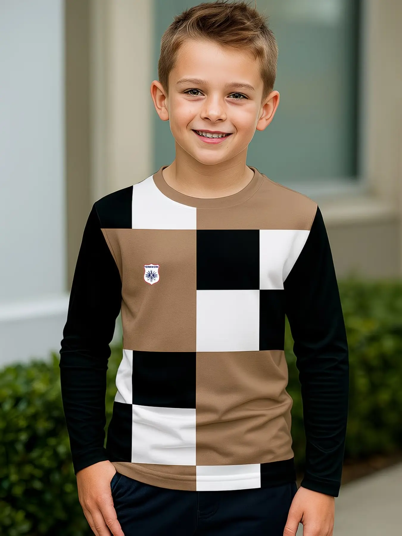 Boys' Checkerboard Pattern Long Sleeve T-Shirt, Graphic Top Tee, Vintage Colorblock Badge Design, Round Neck Top, All Seasons Casual Wear, Youth T Shirt