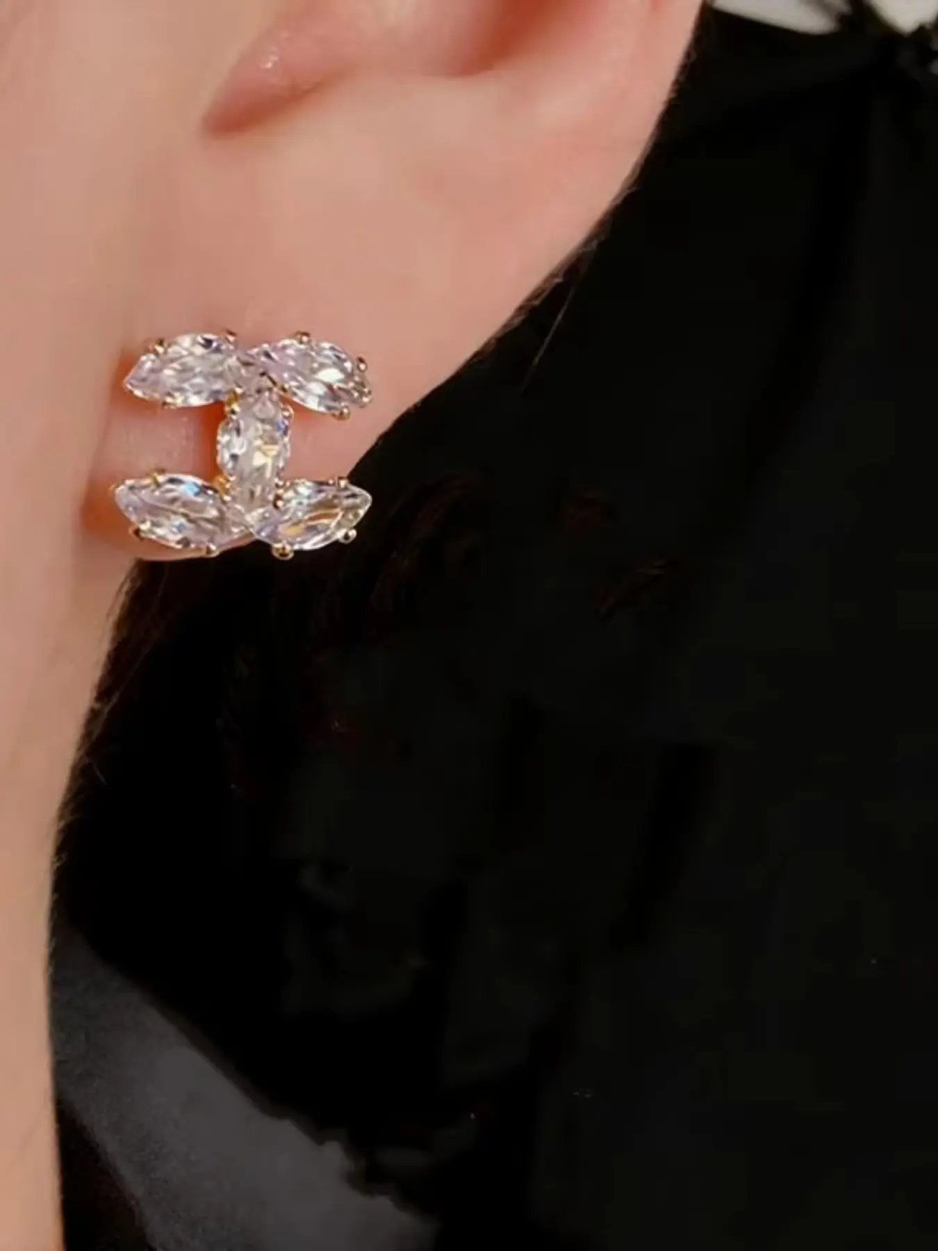 Sweet Zircon Letter Earrings for Women, Unique Design Fashionable Nameplate Jewelry, Versatile Daily Wear Ear Accessories