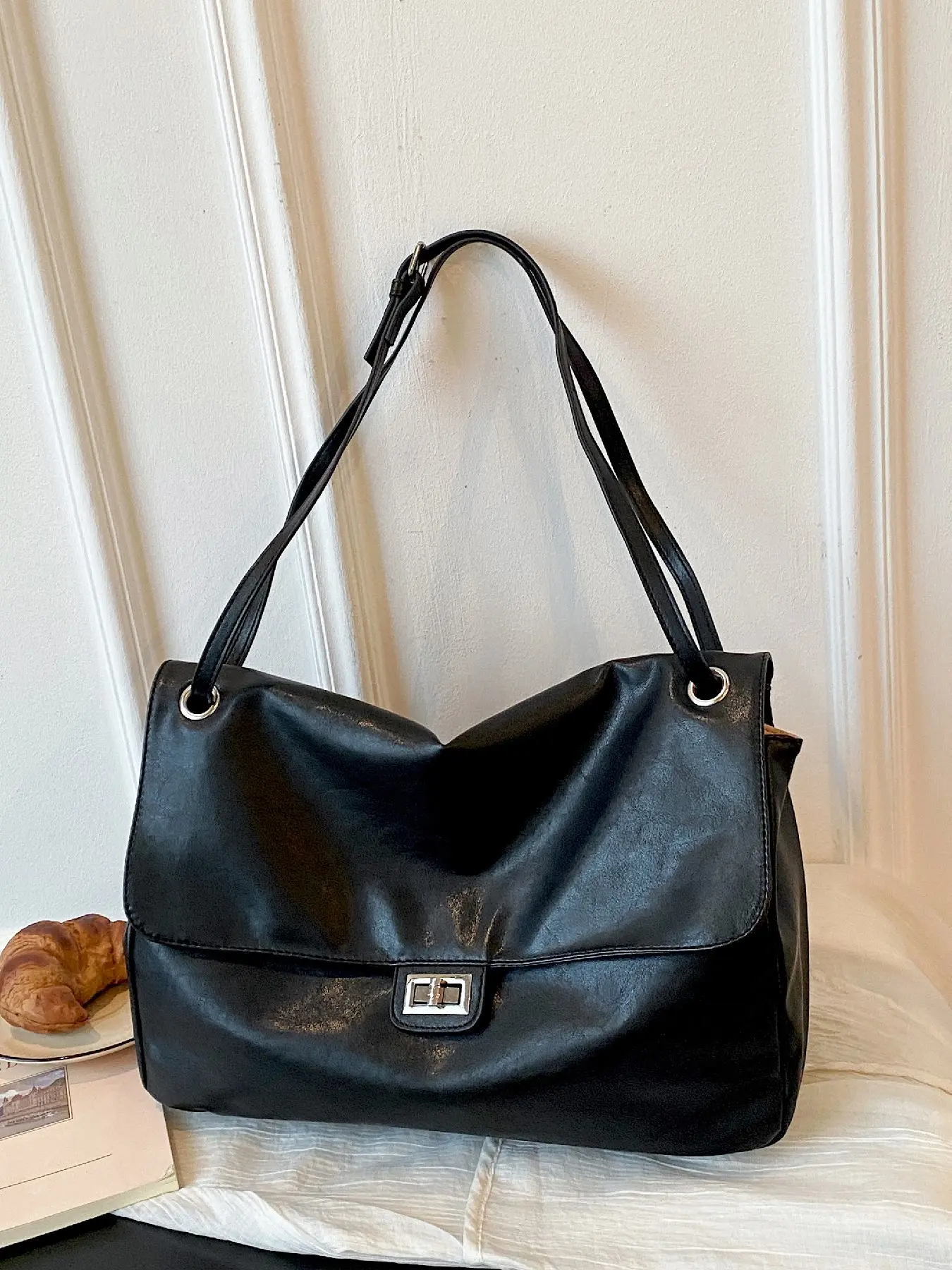 Fashionable Casual Women's Tote Bag, Vintage Large Capacity Flip Cover Everyday Shoulder Bag, Lightweight Luxury Crossbody Bag
