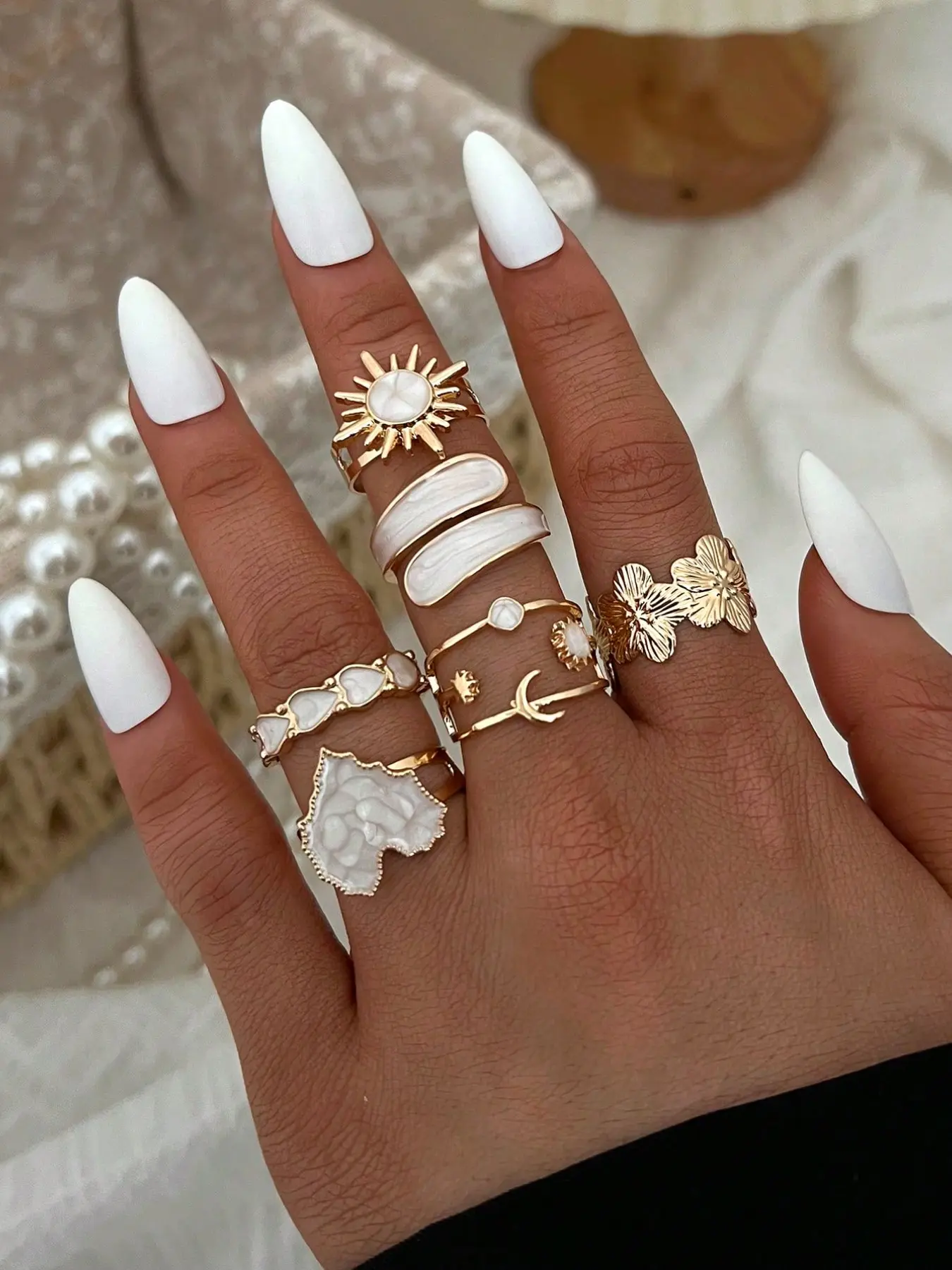 6-Piece Bohemian Style Women's Ring Set, Elegant Oil Drop Sun Heart Flower Star Moon Rings, Perfect for Daily Wear and Gifts