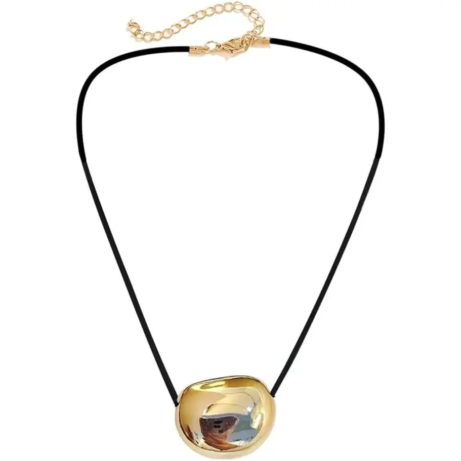 Oval Bead Necklace Clavicle Chain Fashion Geometric Pendant Necklace