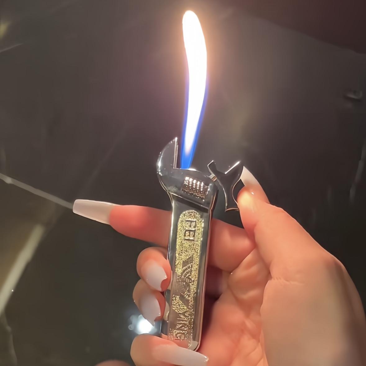 Multifunctional Aluminum Alloy Wrench-Shaped Refillable Butane lgniter Lighter, Outdoor, Camping, BBQ, Cigar and Baking Manual Flameless Tool Accessory (Without Butane Gas)