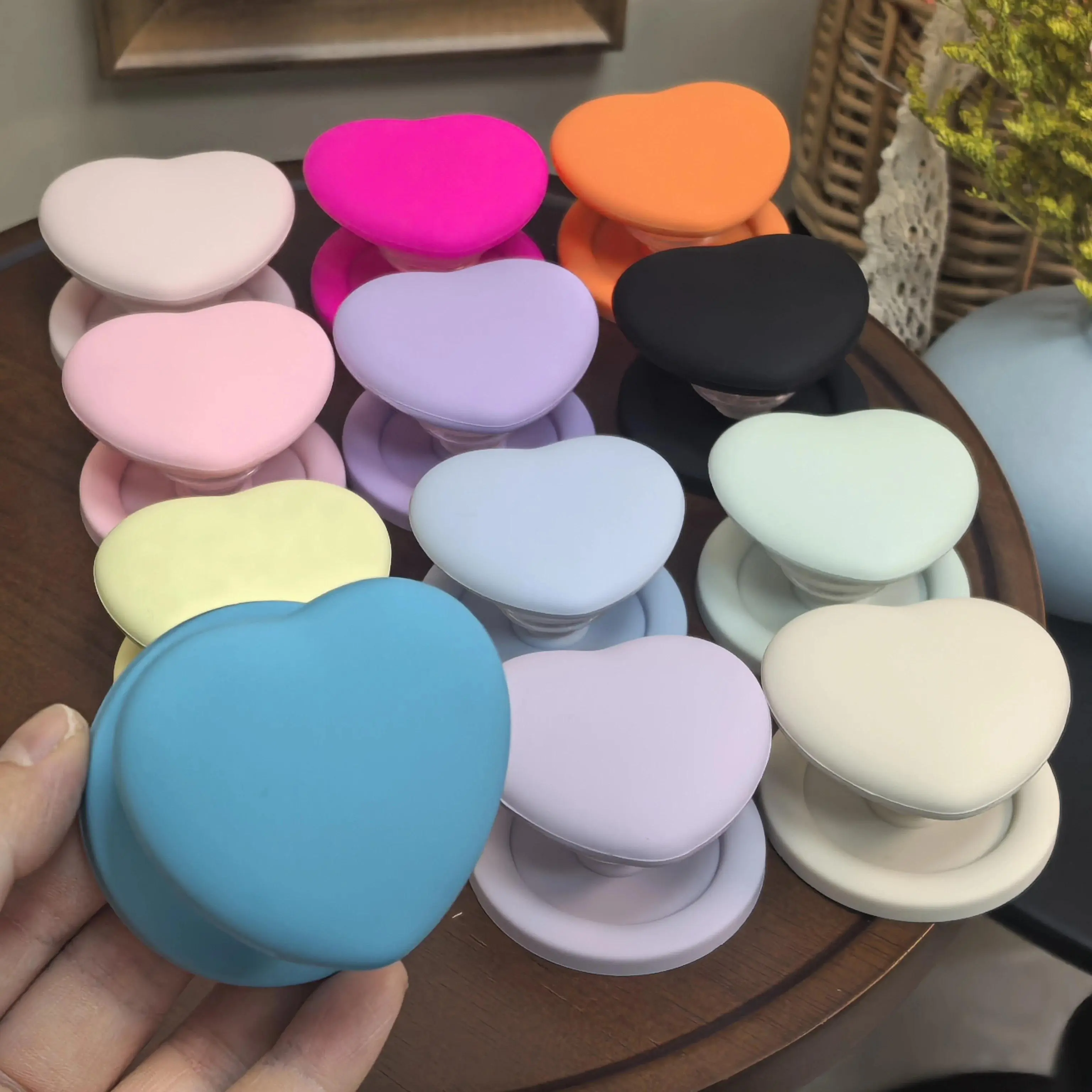 For Magsafe Magnetic Phone Griptok Grip Tok Stand Holder 3D Liquid Colorful Love Heart For iPhone 17 Wireless Charging Bracket