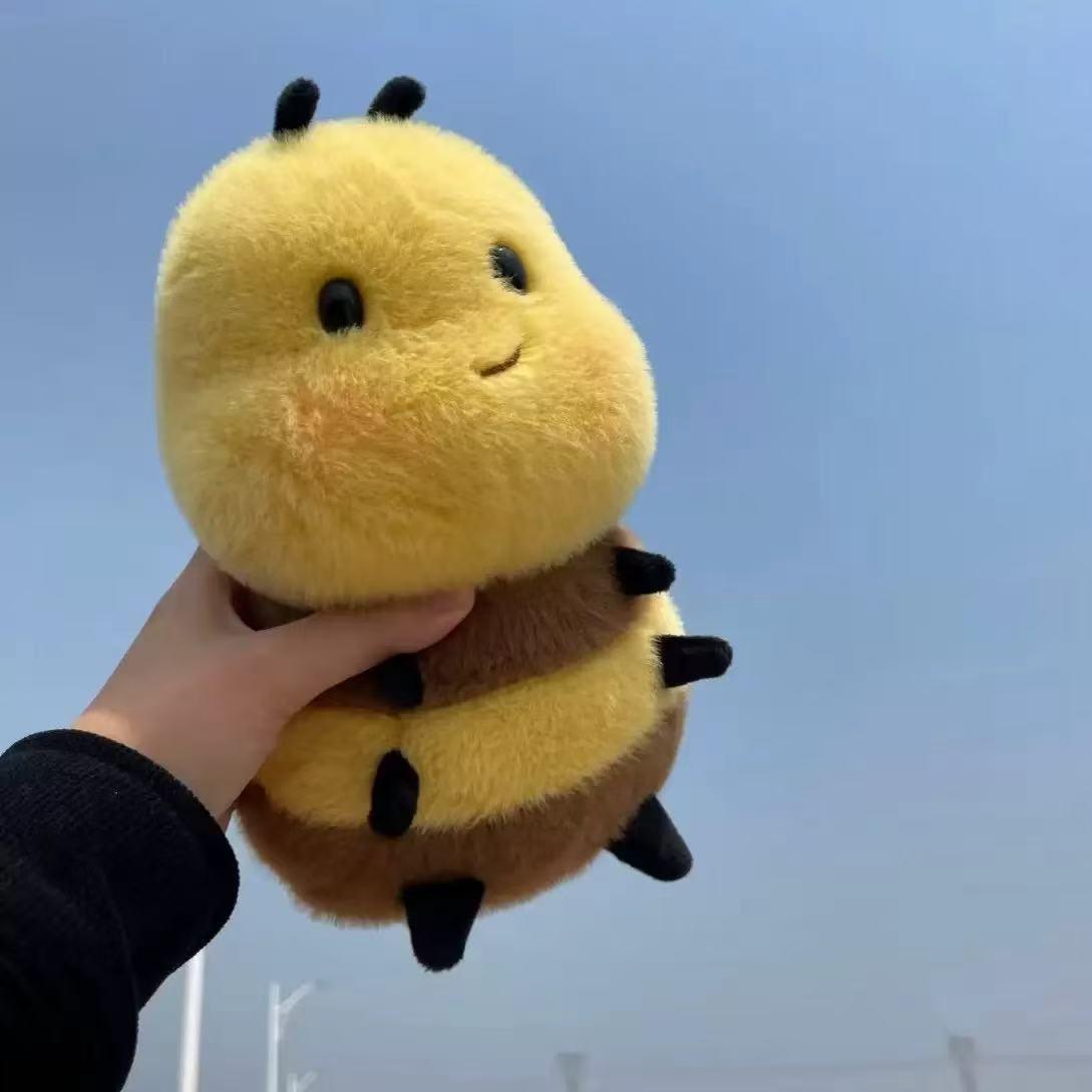New Little Bee Plush Toy, Popular Cute Insect Doll, Stuffed Doll for Throwing and Catching in Vending Machines mini large