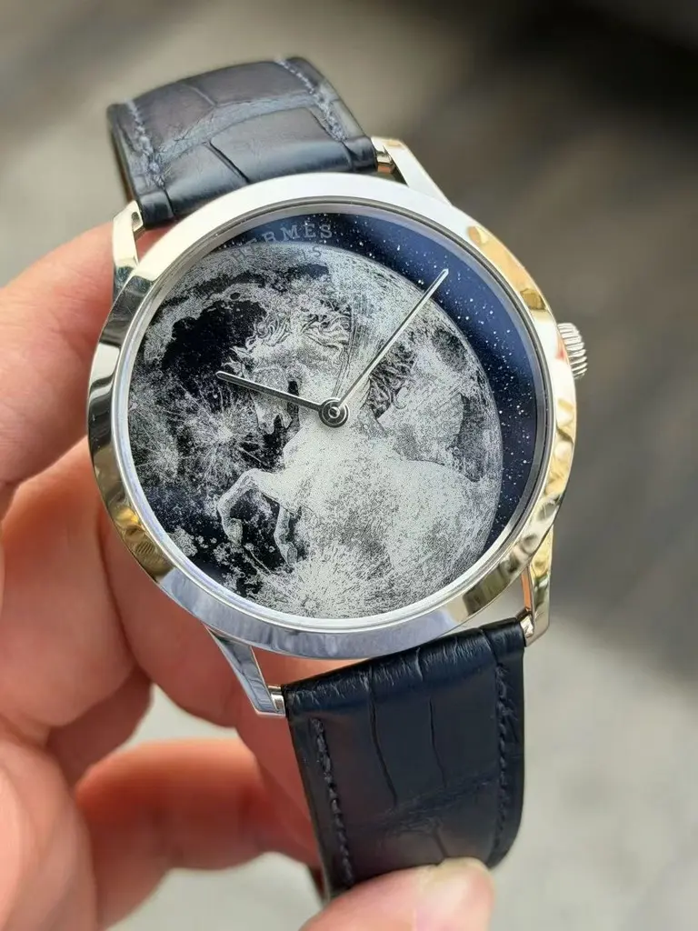 Hermès SLIM D’HERMÈS Clear Automatic Mechanical Watch, Titanium / 18K White Gold, 39.5 mm